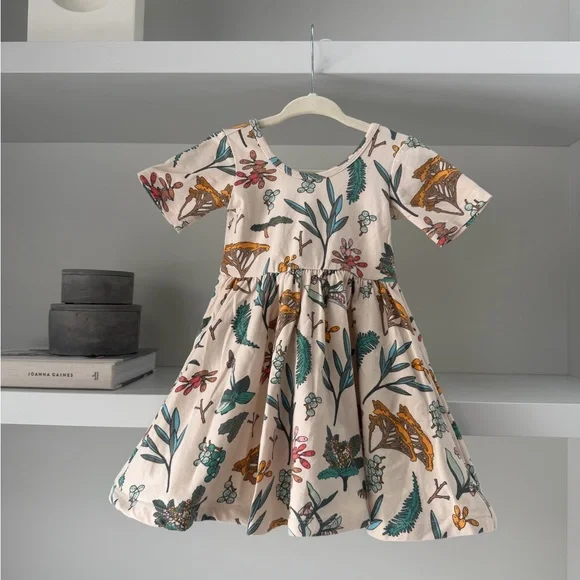 Alice + Ames Girls' Floral Cream Short-Sleeve Twirl Dress - Picture 5 of 7